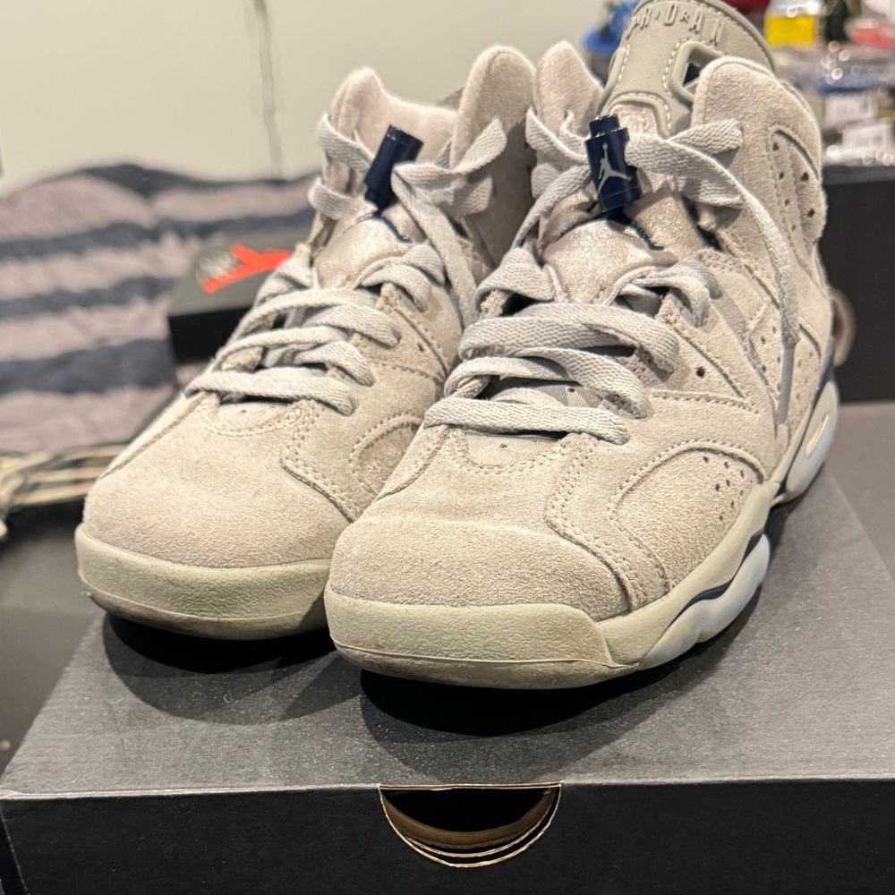 Jordan 6 Retro